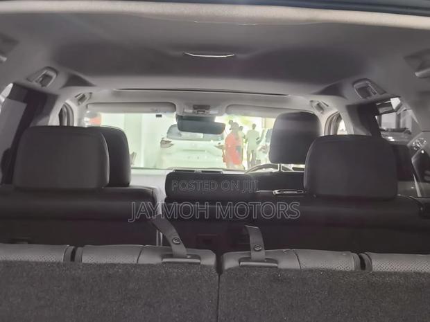 Toyota Land Cruiser Prado 2019 Black