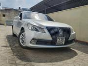 Toyota Crown 2014 Silver for sale