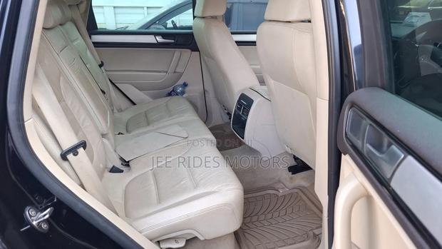 Volkswagen Touareg TDI Executive 4dr SUV AWD (3.0L 6cyl Turbodiesel 8A) Black