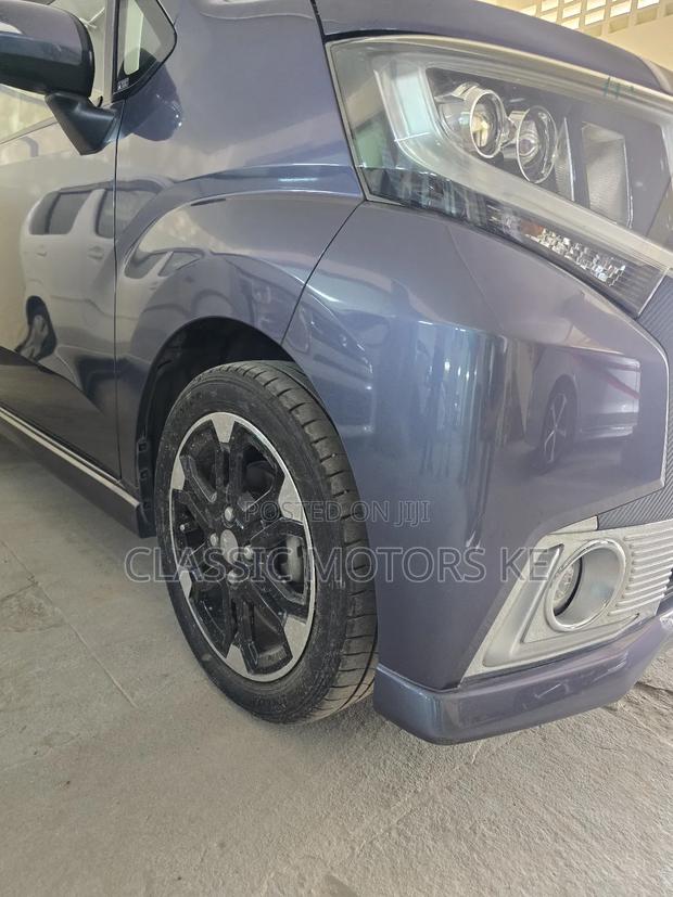 Daihatsu Move 2018 Gray