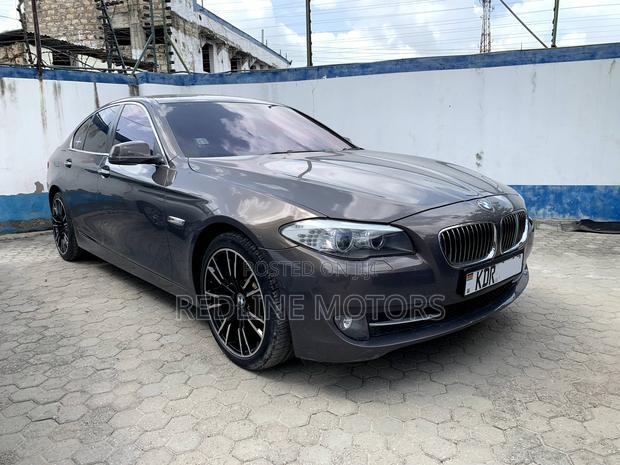 BMW 528i 2013 Gray