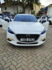 Mazda Axela 2016 White for sale
