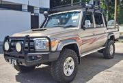 Toyota Land Cruiser 2023 Gold for sale