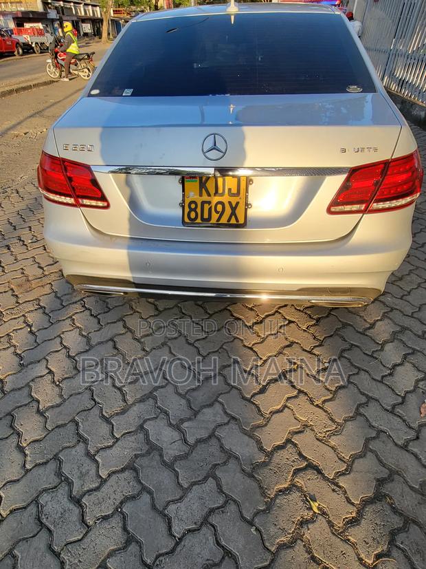 Mercedes-Benz E220 2016 Silver