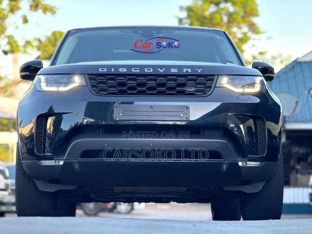 Land Rover Discovery 2017 Blue
