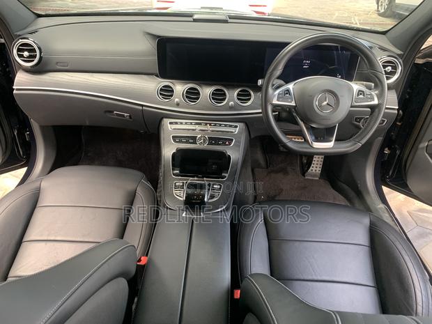 Mercedes-Benz E200 2018 Green