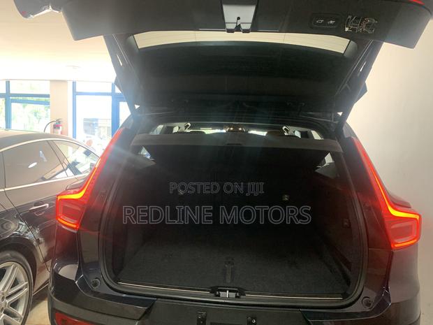 Volvo XC40 T3 Petrol FWD 2018 Blue