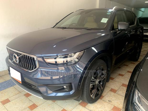 Volvo XC40 T3 Petrol FWD 2018 Blue