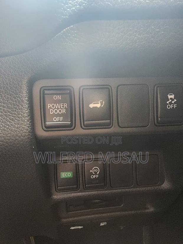 Nissan X-Trail 2.0 Petrol AWD 2018 Green