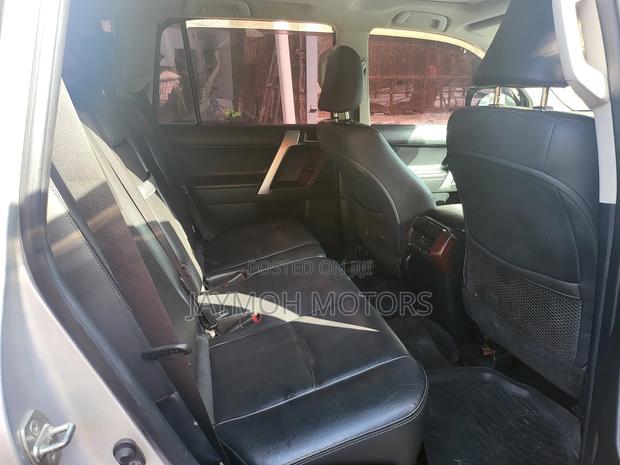 Toyota Land Cruiser 2015 Silver