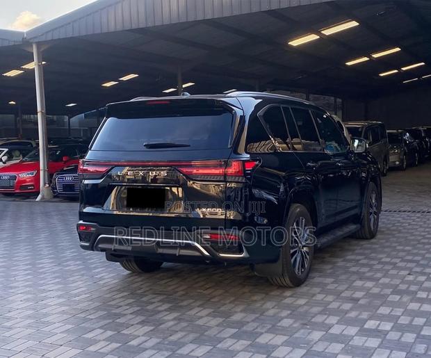 Lexus LX 2023 Ivory