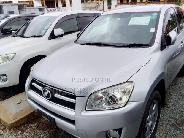 Toyota RAV4 2016 Silver