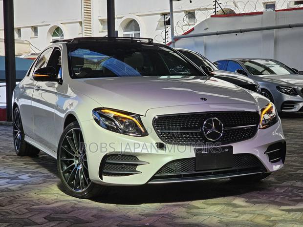 Mercedes-Benz E43 AMG 3.0 AWD 2017 Pearl