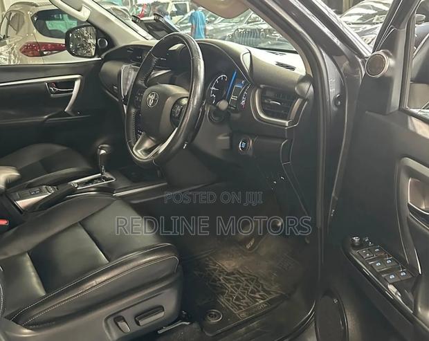 Toyota Fortuner 2.8 D RWD 2021 Silver