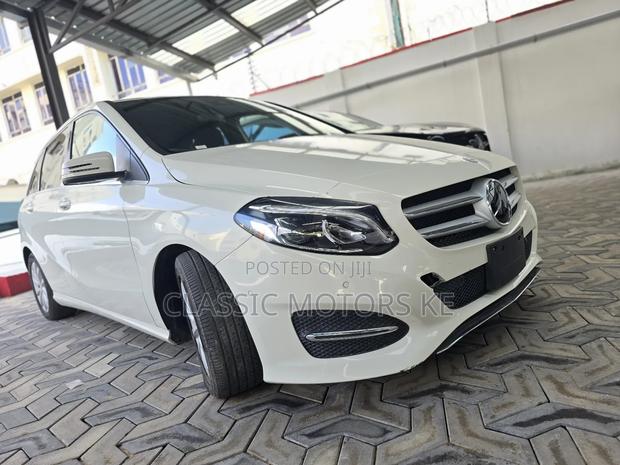 Mercedes-Benz B-Class B180 Petrol 2018 White