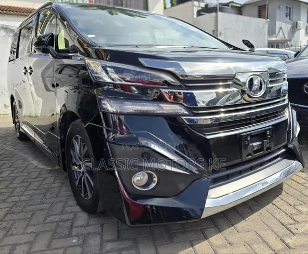 Toyota Vellfire 2017 Black