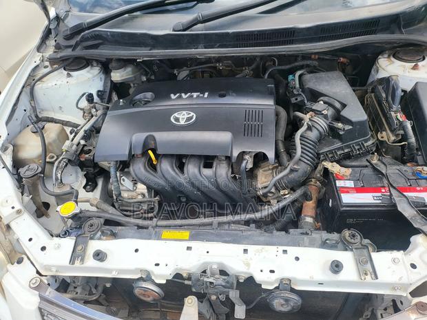 Toyota Axio 1.5 X HID 2WD 2010 Silver