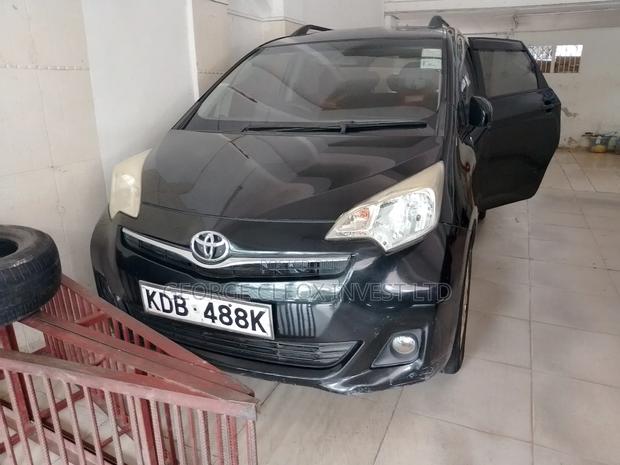 Toyota Ractis 2014 Black