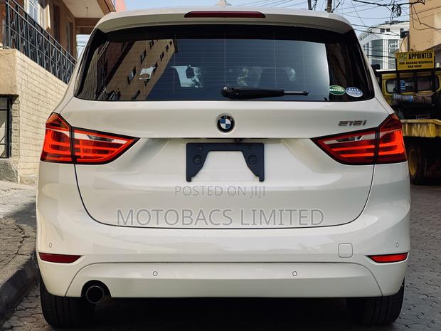 BMW 218i 2017 Pearl