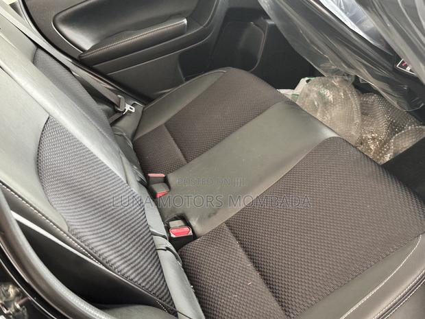 Subaru Forester 2018 Black