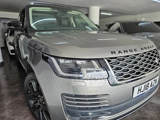 Land Rover Range Rover Vogue 2019 Gray