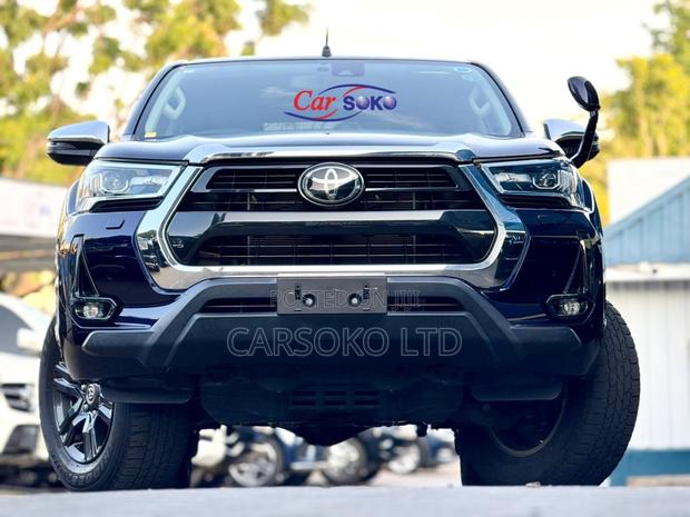Toyota Hilux 2.4 Diesel 2020 Blue