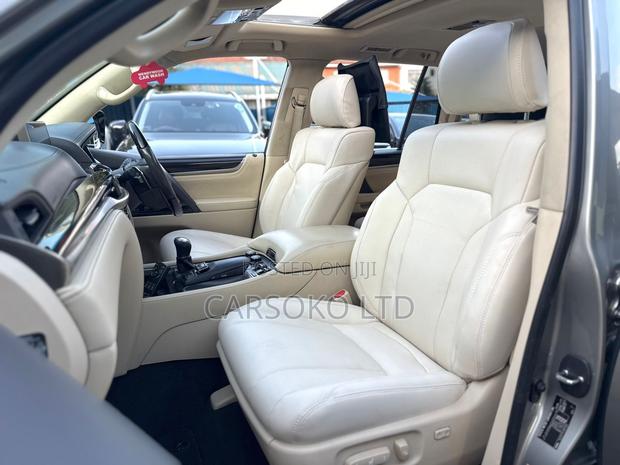 Lexus LX 450d AWD 2017 Gray