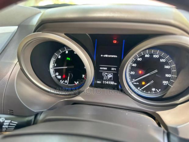 Toyota Land Cruiser Prado 2016 White
