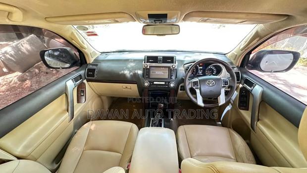 Toyota Land Cruiser Prado 2016 White