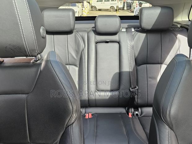 Land Rover Range Rover Evoque HSE 4x4 5-Door 2017 Pearl
