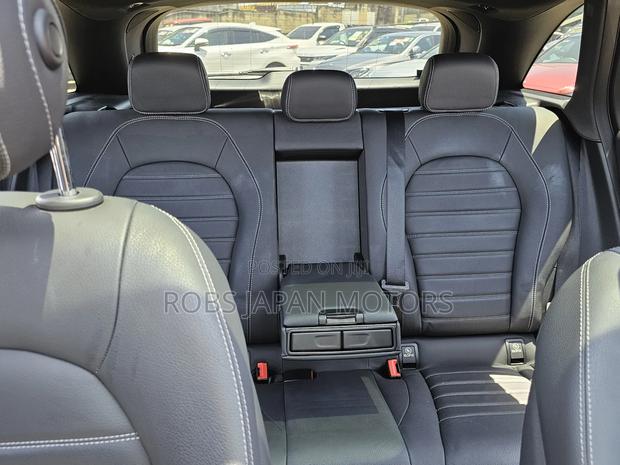 Mercedes-Benz GLC-Class 2018 Pearl