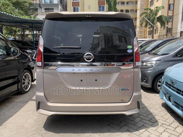 Nissan Serena 2017 Ivory