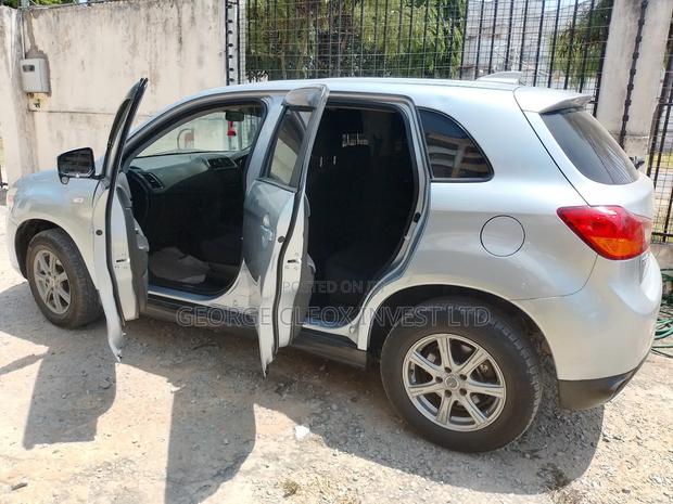 Mitsubishi RVR 2017 Silver