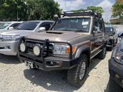 Toyota Land Cruiser 4.6 V8 GX 2018 Gold for sale