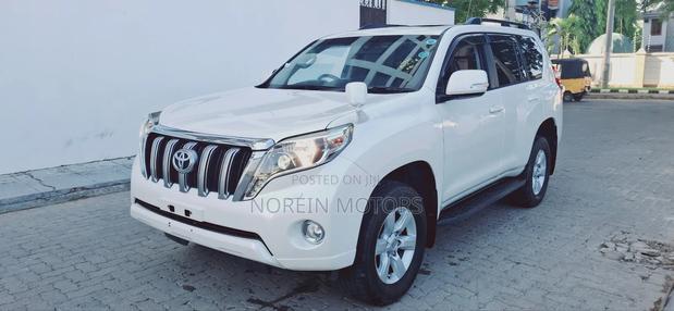 Toyota Land Cruiser Prado 2017 Pearl