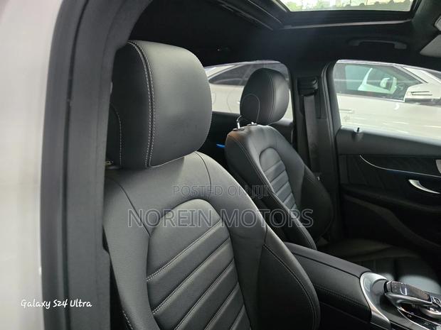 Mercedes-Benz GLE-Class 2017 White
