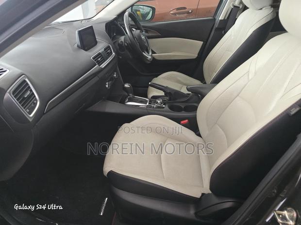 Mazda Axela 2017 Gray