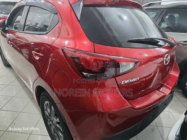 Mazda Demio 2018 Red