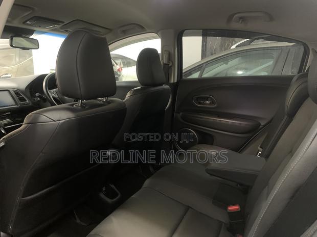 Honda Vezel 1.5 Hybrid 2WD 2017 Pearl