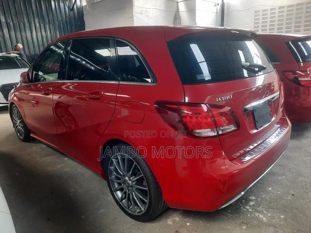 Mercedes-Benz B-Class B180 Petrol 2018 Red