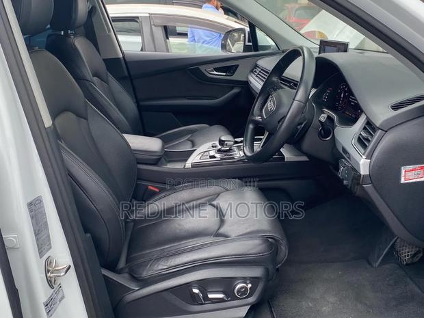Audi Q7 2018 Pearl