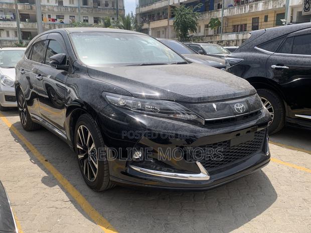 Toyota Harrier 2.0 Turbo 4WD 2017 Black