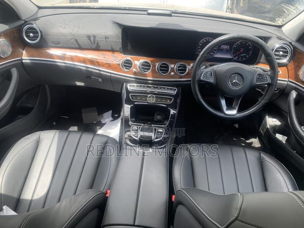 Mercedes-Benz E400 2017 Black