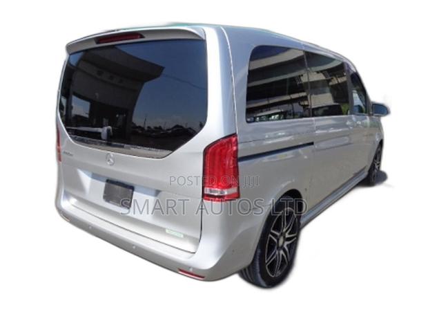 Mercedes-Benz Vaneo 2017 Silver
