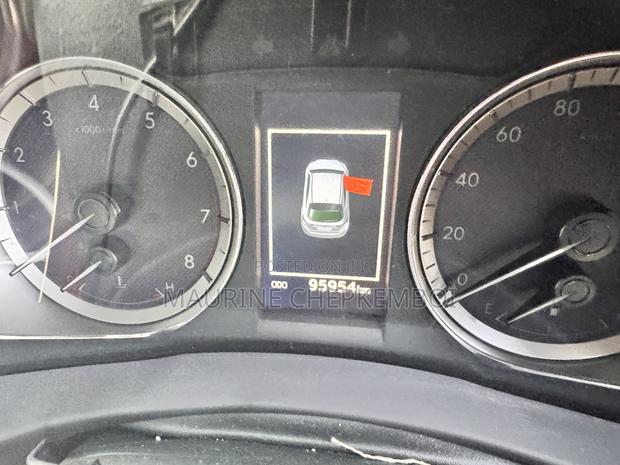 Toyota Harrier 2.0 2016