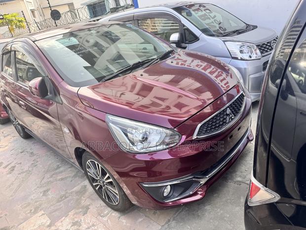 Mitsubishi Mirage ES 2018 Purple