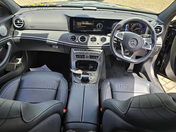 Mercedes-Benz E250 2018 Matt Black