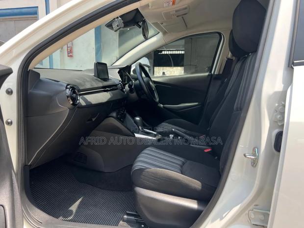 Mazda Demio 2017 White