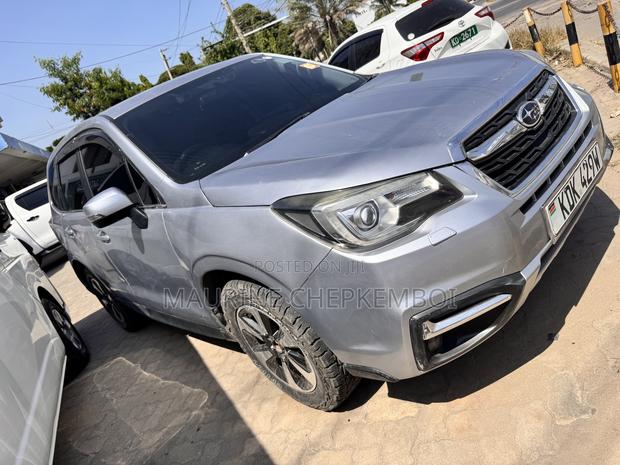 Subaru Forester 2.5i Limited AWD 2016 Silver