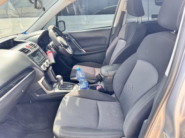 Subaru Forester 2.5i Limited AWD 2016 Silver